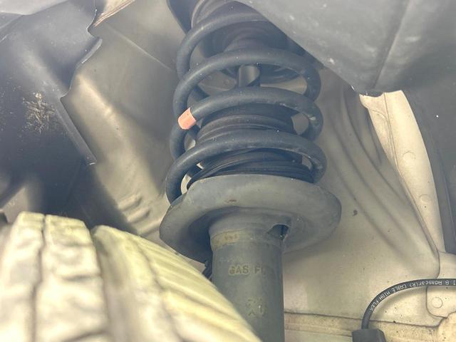 ｅＫワゴン Ｍ　純正オーディオ　オートエアコン　アイドリングストップ　電動格納ミラー　ベンチシート　シートアンダートレー　シートバックポケット　シートリフター　プライバシーガラス　ワンオーナー　禁煙車（20枚目）