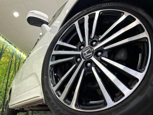 オデッセイ アブソルート・EX 両側パワスラ 後席モニター 純正ナビ 全周囲カメラ ホンダセンシング アダプティブクルーズコントロール BSM ハーフレザー パワーシート LEDヘッド ETC 純正18アルミ ワンオーナー 禁煙車(13枚目)