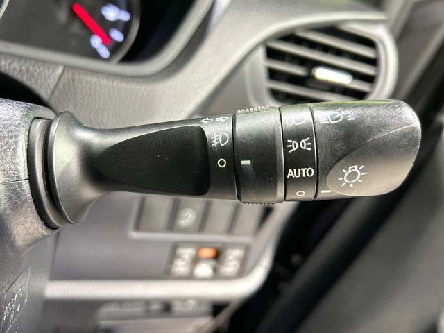 ヴォクシー ＺＳ　ＢＩＧ－Ｘ９型ナビ　フリップダウンモニター　バックカメラ　両側パワスラ　ＥＴＣ　ＬＥＤヘッドライト　スマートキー　Ｂｌｕｅｔｏｏｔｈ　ＥＴＣ　純正１６インチＡＷ　ワンオーナー　禁煙車（29枚目）