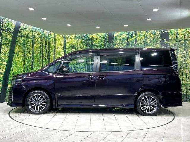 ヴォクシー ＺＳ　ＢＩＧ－Ｘ９型ナビ　フリップダウンモニター　バックカメラ　両側パワスラ　ＥＴＣ　ＬＥＤヘッドライト　スマートキー　Ｂｌｕｅｔｏｏｔｈ　ＥＴＣ　純正１６インチＡＷ　ワンオーナー　禁煙車（47枚目）