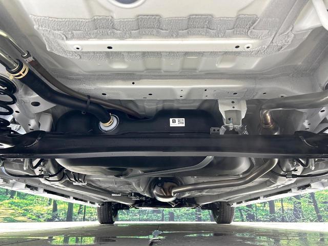 スペーシアカスタム ハイブリッドＸＳ　届出済未使用車　純正９型ナビ　全周囲カメラ　両側パワスラ　シ－トヒ－タ－　セ－フティサポート　アダプティブクルーズコントロール　ＬＥＤヘッドライト　ヘッドアップディスプレイ　禁煙車（19枚目）