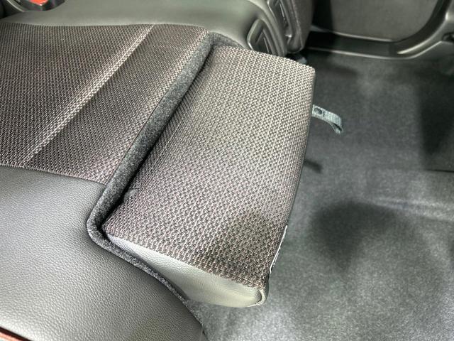 スペーシアカスタム ハイブリッドＸＳ　届出済未使用車　純正９型ナビ　全周囲カメラ　両側パワスラ　シ－トヒ－タ－　セ－フティサポート　アダプティブクルーズコントロール　ＬＥＤヘッドライト　ヘッドアップディスプレイ　禁煙車（45枚目）