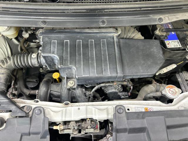 デイズルークス ハイウェイスター　Ｘ　純正ナビ　全周囲カメラ　電動スライドドア　インテリキー　ＥＴＣ　ＨＩＤヘッド　Ｂｌｕｅｔｏｏｔｈ　オートエアコン　純正１４インチＡＷ　ＣＤ／ＤＶＤ再生　アイドリングストップ　ワンオーナー　禁煙車（18枚目）