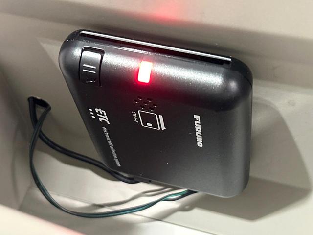 eKスペース G ナビ バックカメラ 電動スライドドア シ-トヒ-タ- e-アシスト ETC オ-トエアコン アイドリングストップ Bluetooth リアロールサンシェード 禁煙車 ワンオーナー(30枚目)