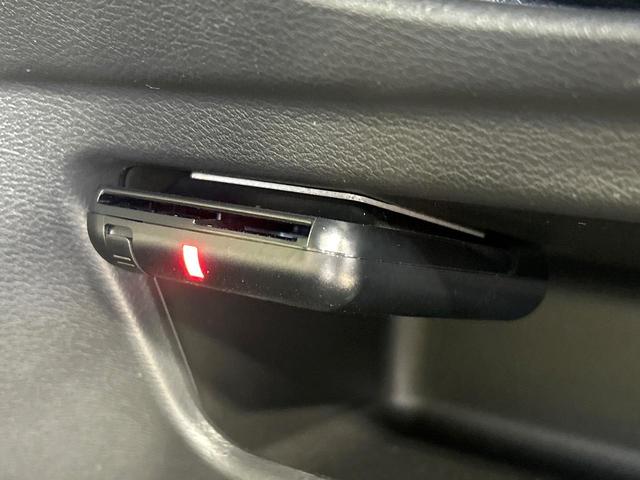 デイズ Ｘ　ナビ　バックカメラ　ＥＴＣ　エマージェンシーブレーキ　インテリキー　コーナーセンサー　オートエアコン　アイドリングストップ　純正１４インチＡＷ　禁煙車　ワンオーナー（7枚目）