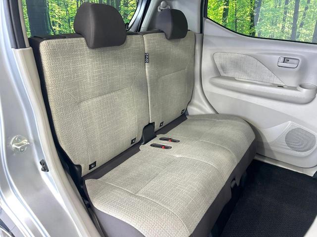 デイズ Ｘ　ナビ　バックカメラ　ＥＴＣ　エマージェンシーブレーキ　インテリキー　コーナーセンサー　オートエアコン　アイドリングストップ　純正１４インチＡＷ　禁煙車　ワンオーナー（9枚目）