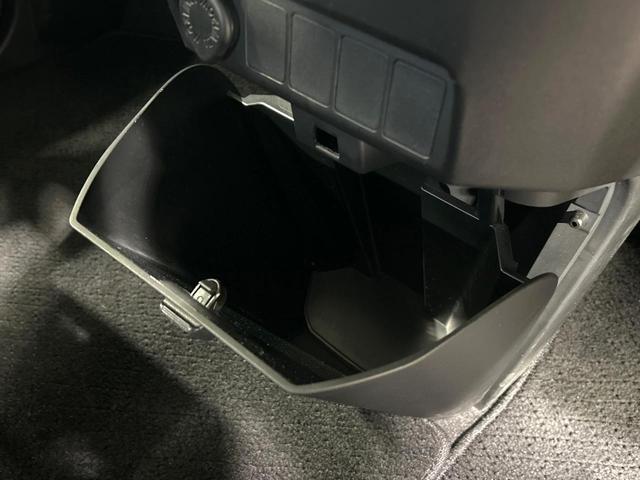 ルーミー カスタムＧ　Ｓ　ナビ　バックカメラ　両側パワスラ　スマートアシスト　クルーズコントロール　ＬＥＤヘッドライト　ドラレコ　Ｂｌｕｅｔｏｏｔｈ　アイドリングストップ　スマートキー　禁煙車　ワンオーナー（45枚目）