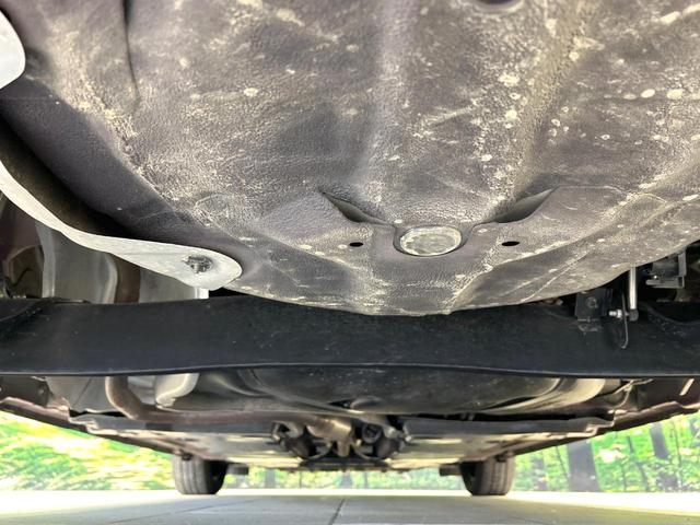 ノート Ｘ　純正９型ナビ　全周囲カメラ　インテリジェントルームミラー　エマージェンシーブレーキ　ドラレコ　ＥＴＣ　ＬＥＤヘッドライト　Ｂｌｕｅｔｏｏｔｈ　クリアランスソナー　禁煙車　ワンオーナー（19枚目）