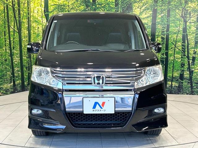 ステップワゴンスパーダ Z 純正ナビ フリップダウンモニター バックカメラ 両側パワスラ スマートキー ETC HIDヘッドライト 純正16インチAW CD/DVD再生 フルセグ 革巻きステアリング 禁煙車 ワンオーナー(15枚目)