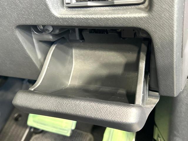 ステップワゴンスパーダ Z 純正ナビ フリップダウンモニター バックカメラ 両側パワスラ スマートキー ETC HIDヘッドライト 純正16インチAW CD/DVD再生 フルセグ 革巻きステアリング 禁煙車 ワンオーナー(35枚目)