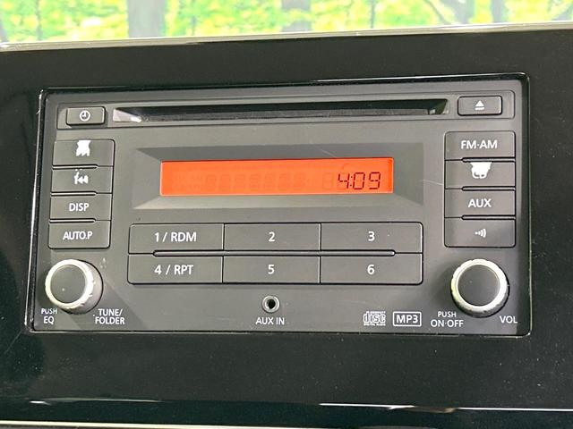 eKクロス T ターボ 純正オーディオ e-アシスト スマートキー コーナーセンサー LEDヘッド オートハイビーム 誤発進抑制機能 オートエアコン 純正15アルミ 革巻きステアリング ワンオーナー 禁煙車(3枚目)