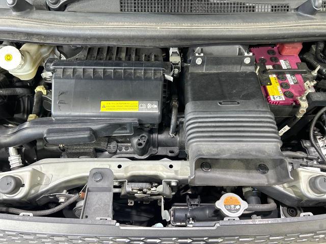 eKクロス T ターボ 純正オーディオ e-アシスト スマートキー コーナーセンサー LEDヘッド オートハイビーム 誤発進抑制機能 オートエアコン 純正15アルミ 革巻きステアリング ワンオーナー 禁煙車(18枚目)