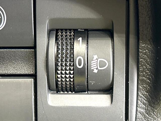 eKクロス T ターボ 純正オーディオ e-アシスト スマートキー コーナーセンサー LEDヘッド オートハイビーム 誤発進抑制機能 オートエアコン 純正15アルミ 革巻きステアリング ワンオーナー 禁煙車(26枚目)