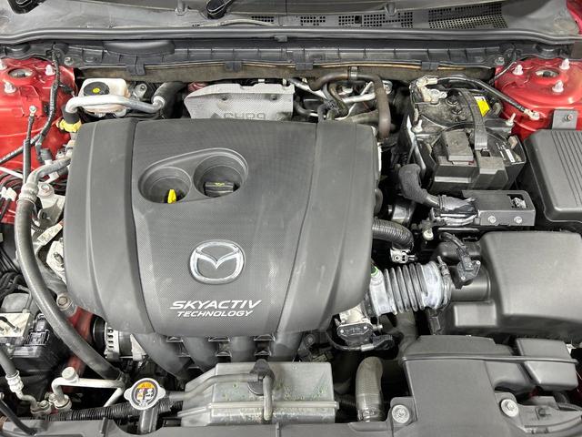 アテンザワゴン 20S プロアクティブ マツダコネクトナビ バックカメラ スマ-トシティブレ-キサポート BSM LEDヘッドライト 純正19インチAW ETC スマートキー アイドリングストップ HUD 禁煙車 ワンオーナー(18枚目)