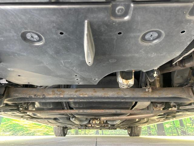 プリウス Sツーリングセレクション ナビ バックカメラ スマートキー LEDヘッドライト 純正17インチAW Bluetooth ETC オートライト オートエアコン CD/DVD再生 禁煙車 ワンオーナー(19枚目)