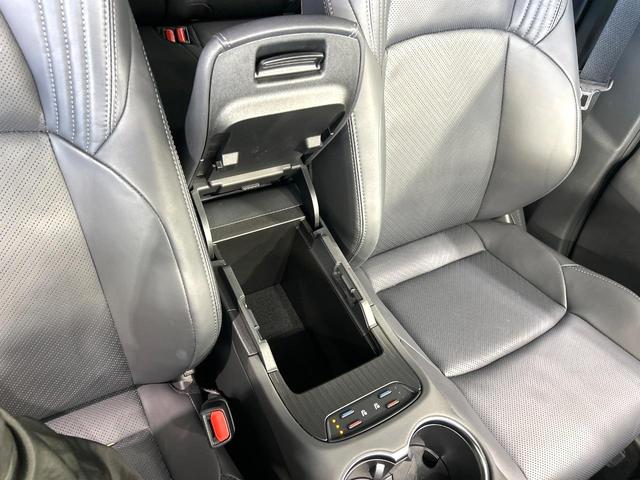 ハリアーハイブリッド Z レザーパッケージ 純正12.3型ナビ 全周囲カメラ JBLサウンドシステム デジタルインナーミラー シ-トベンチレ-ション 黒革シート パワーバックドア LEDヘッドライト ETC 禁煙車 ワンオーナー(40枚目)