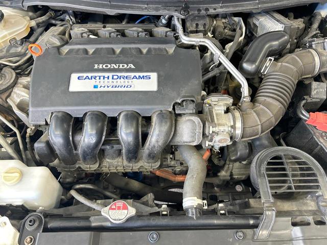 ジェイド ハイブリッドX 黒革シート 後席モニター メーカーナビ サイドカメラ バックカメラ ホンダセンシング アダプティブクルーズコントロール スマートキー LEDヘッドライト 純正17アルミ 誤発進抑制機能 ETC(19枚目)