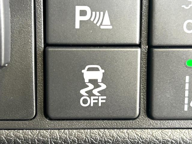 ジェイド ハイブリッドX 黒革シート 後席モニター メーカーナビ サイドカメラ バックカメラ ホンダセンシング アダプティブクルーズコントロール スマートキー LEDヘッドライト 純正17アルミ 誤発進抑制機能 ETC(32枚目)