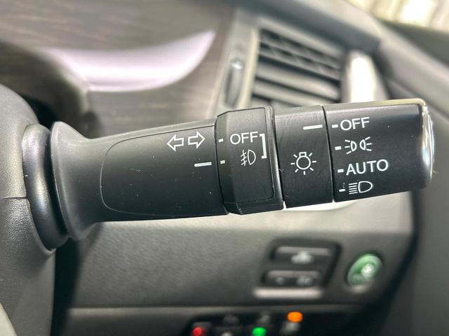 ジェイド ハイブリッドX 黒革シート 後席モニター メーカーナビ サイドカメラ バックカメラ ホンダセンシング アダプティブクルーズコントロール スマートキー LEDヘッドライト 純正17アルミ 誤発進抑制機能 ETC(42枚目)