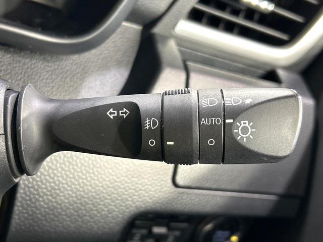 ルーミー カスタムＧ　純正９型ディスプレイオーディオ　全周囲カメラ　両側パワスラ　スマートアシスト　アダプティブクルーズコントロール　ドラレコ　ＥＴＣ　ＬＥＤヘッドライト　Ｂｌｕｅｔｏｏｔｈ　禁煙車　ワンオーナー（41枚目）