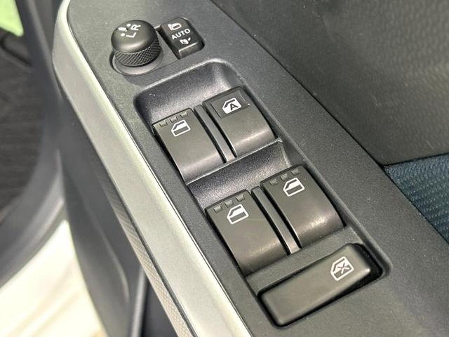 ルーミー カスタムＧ　純正９型ディスプレイオーディオ　全周囲カメラ　両側パワスラ　スマートアシスト　アダプティブクルーズコントロール　ドラレコ　ＥＴＣ　ＬＥＤヘッドライト　Ｂｌｕｅｔｏｏｔｈ　禁煙車　ワンオーナー（42枚目）