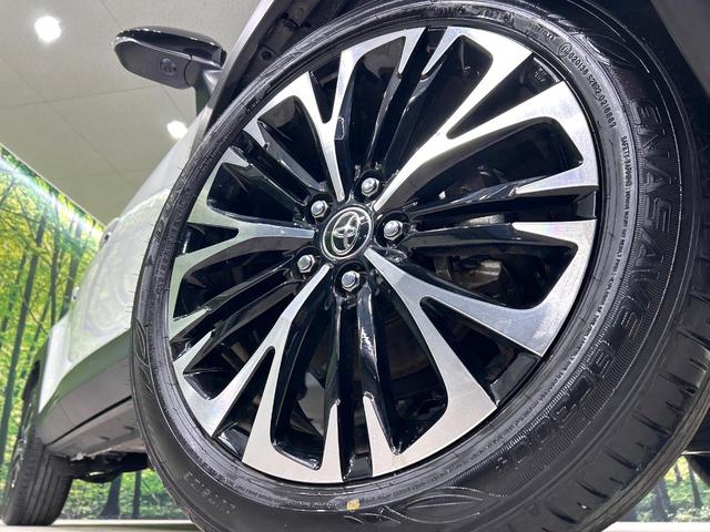 ヤリスクロス Ｚ　２トーンカラー　純正８型ナビ　全周囲カメラ　シ－トヒ－タ－　ステアリングヒーター　セ－フティセンス　レーダークルーズコントロール　ブラインドスポットモニター　ドラレコ　ＥＴＣ　禁煙車　ワンオーナー（13枚目）