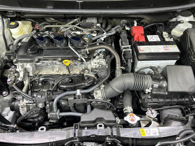 ヤリスクロス Ｚ　２トーンカラー　純正８型ナビ　全周囲カメラ　シ－トヒ－タ－　ステアリングヒーター　セ－フティセンス　レーダークルーズコントロール　ブラインドスポットモニター　ドラレコ　ＥＴＣ　禁煙車　ワンオーナー（18枚目）