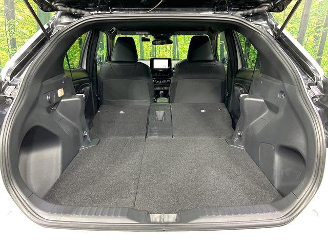 ヤリスクロス Ｚ　２トーンカラー　純正８型ナビ　全周囲カメラ　シ－トヒ－タ－　ステアリングヒーター　セ－フティセンス　レーダークルーズコントロール　ブラインドスポットモニター　ドラレコ　ＥＴＣ　禁煙車　ワンオーナー（34枚目）