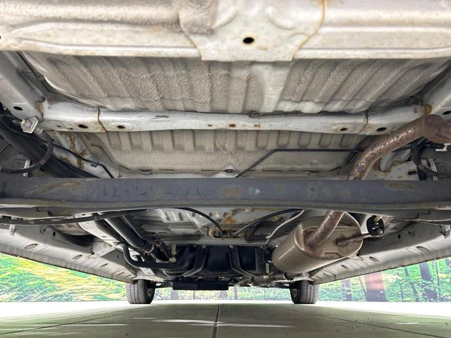 Ｎ－ＯＮＥ プレミアム・Ｌパッケージ　禁煙車　ナビ　バックカメラ　ＨＩＤヘッドライト　スマートキー　オートライト　オートエアコン　ＣＤ／ＤＶＤ再生　革巻きステアリング　フォグライト　地デジ　プライバシーガラス　ワンオーナー（18枚目）