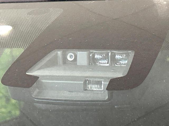 アクア Ｓ　中期　純正ナビ　セ－フティセンス　スマートキー　ＥＴＣ　純正ＯＰ１５インチＡＷ　オートハイビーム　オートライト　オートエアコン　Ｂｌｕｅｔｏｏｔｈ　ＣＤ／ＤＶＤ再生　地デジ　禁煙車　ワンオーナー（4枚目）