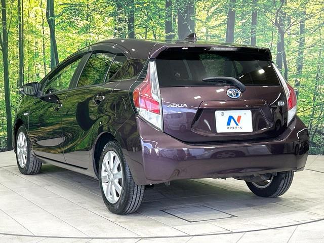 アクア Ｓ　中期　純正ナビ　セ－フティセンス　スマートキー　ＥＴＣ　純正ＯＰ１５インチＡＷ　オートハイビーム　オートライト　オートエアコン　Ｂｌｕｅｔｏｏｔｈ　ＣＤ／ＤＶＤ再生　地デジ　禁煙車　ワンオーナー（27枚目）