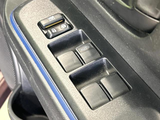 アクア Ｓ　中期　純正ナビ　セ－フティセンス　スマートキー　ＥＴＣ　純正ＯＰ１５インチＡＷ　オートハイビーム　オートライト　オートエアコン　Ｂｌｕｅｔｏｏｔｈ　ＣＤ／ＤＶＤ再生　地デジ　禁煙車　ワンオーナー（34枚目）