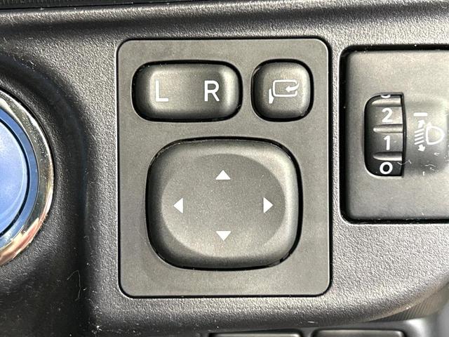 アクア Ｓ　中期　純正ナビ　セ－フティセンス　スマートキー　ＥＴＣ　純正ＯＰ１５インチＡＷ　オートハイビーム　オートライト　オートエアコン　Ｂｌｕｅｔｏｏｔｈ　ＣＤ／ＤＶＤ再生　地デジ　禁煙車　ワンオーナー（35枚目）