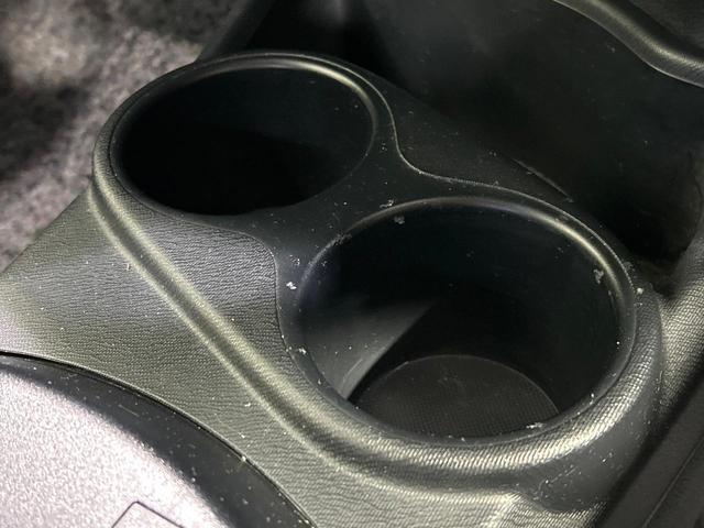 アクア Ｓ　中期　純正ナビ　セ－フティセンス　スマートキー　ＥＴＣ　純正ＯＰ１５インチＡＷ　オートハイビーム　オートライト　オートエアコン　Ｂｌｕｅｔｏｏｔｈ　ＣＤ／ＤＶＤ再生　地デジ　禁煙車　ワンオーナー（43枚目）