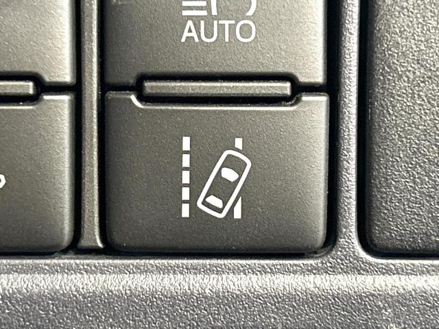 ノア Ｘ　ディライトプラス　純正９型ナビ　フリップダウンモニター　バックカメラ　両側パワスラ　セ－フティセンス　スマートキー　ドラレコ　ＥＴＣ　ＬＥＤヘッドライト　Ｂｌｕｅｔｏｏｔｈ　禁煙車　ワンオーナー（44枚目）