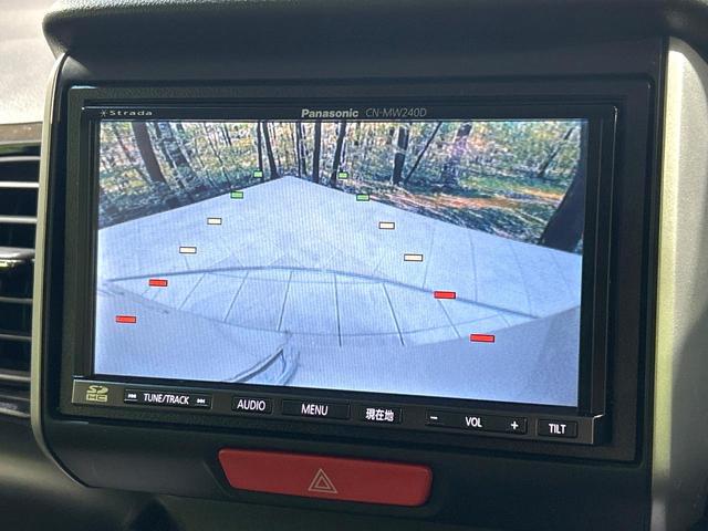 Ｎ－ＢＯＸカスタム Ｇ・ターボパッケージ　ナビ　バックカメラ　両側パワスラ　クルーズコントロール　ＨＩＤヘッドライト　スマートキー　ＥＴＣ　純正１５インチＡＷ　オートエアコン　ＣＤ／ＤＶＤ再生　革巻きステアリング　禁煙車　ワンオーナー（4枚目）