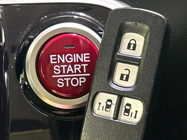 Ｎ－ＢＯＸカスタム Ｇ・ターボパッケージ　ナビ　バックカメラ　両側パワスラ　クルーズコントロール　ＨＩＤヘッドライト　スマートキー　ＥＴＣ　純正１５インチＡＷ　オートエアコン　ＣＤ／ＤＶＤ再生　革巻きステアリング　禁煙車　ワンオーナー（7枚目）