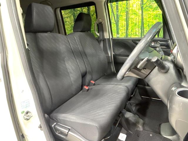 Ｎ－ＢＯＸカスタム Ｇ・ターボパッケージ　ナビ　バックカメラ　両側パワスラ　クルーズコントロール　ＨＩＤヘッドライト　スマートキー　ＥＴＣ　純正１５インチＡＷ　オートエアコン　ＣＤ／ＤＶＤ再生　革巻きステアリング　禁煙車　ワンオーナー（8枚目）