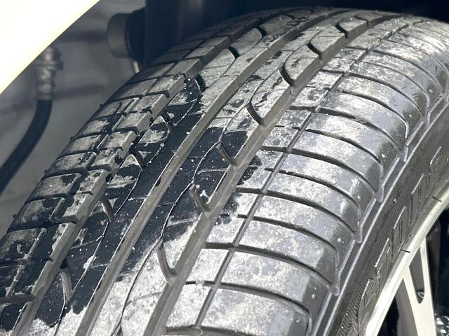 Ｎ－ＢＯＸカスタム Ｇ・ターボパッケージ　ナビ　バックカメラ　両側パワスラ　クルーズコントロール　ＨＩＤヘッドライト　スマートキー　ＥＴＣ　純正１５インチＡＷ　オートエアコン　ＣＤ／ＤＶＤ再生　革巻きステアリング　禁煙車　ワンオーナー（25枚目）