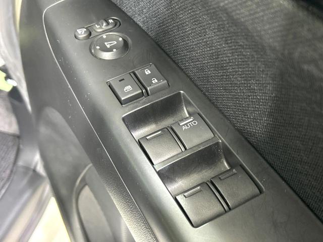 Ｎ－ＢＯＸカスタム Ｇ・ターボパッケージ　ナビ　バックカメラ　両側パワスラ　クルーズコントロール　ＨＩＤヘッドライト　スマートキー　ＥＴＣ　純正１５インチＡＷ　オートエアコン　ＣＤ／ＤＶＤ再生　革巻きステアリング　禁煙車　ワンオーナー（37枚目）