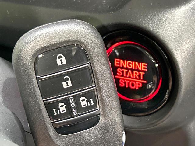 Ｎ－ＢＯＸ ベースグレード　届出済未使用車　両側パワスラ　シ－トヒ－タ－　ホンダセンシング　アダプティブクルーズコントロール　スマートキー　ＬＥＤヘッドライト　禁煙車（7枚目）