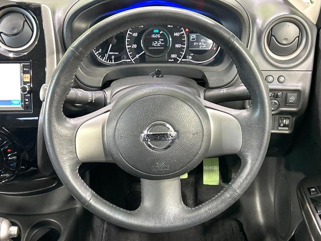 ノート メダリスト 純正ナビ 全周囲カメラ ドラレコ ETC ハ-フレザ-シ-ト インテリキー Bluetooth 純正革巻きステアリング オートエアコン 純正14インチAW 禁煙車 ワンオーナー(11枚目)