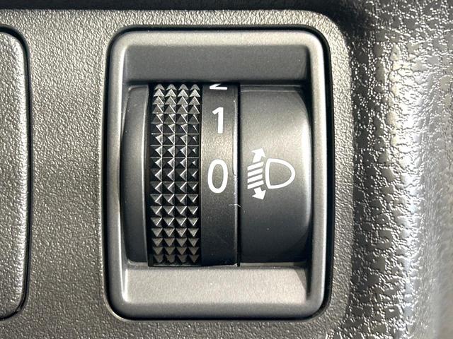 ノート メダリスト 純正ナビ 全周囲カメラ ドラレコ ETC ハ-フレザ-シ-ト インテリキー Bluetooth 純正革巻きステアリング オートエアコン 純正14インチAW 禁煙車 ワンオーナー(36枚目)