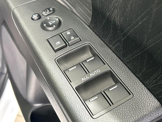 オデッセイハイブリッド ハイブリッドアブソルート・ホンダセンシングＥＸパック　純正ナビ　フリップダウンモニター　バックカメラ　両側パワスラ　ホンダセンシング　アダプティブクルーズコントロール　ドラレコ　ＥＴＣ　ＬＥＤヘッドライト　ハーフレザーシート　純正１７インチＡＷ　禁煙車（43枚目）