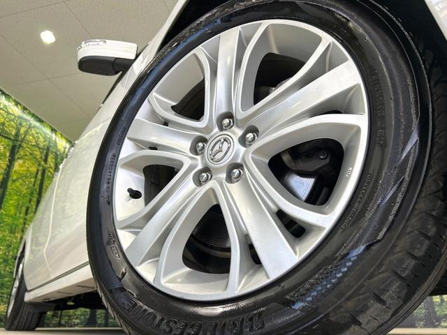 ＭＰＶ ２３Ｔ　ターボ　純正ナビ　フリップダウンモニター　バックカメラ　両側パワスラ　ＨＩＤヘッドライト　スマートキー　リアオ－トエアコン　ＥＴＣ　オ－トエアコン　禁煙車　ワンオーナー（15枚目）