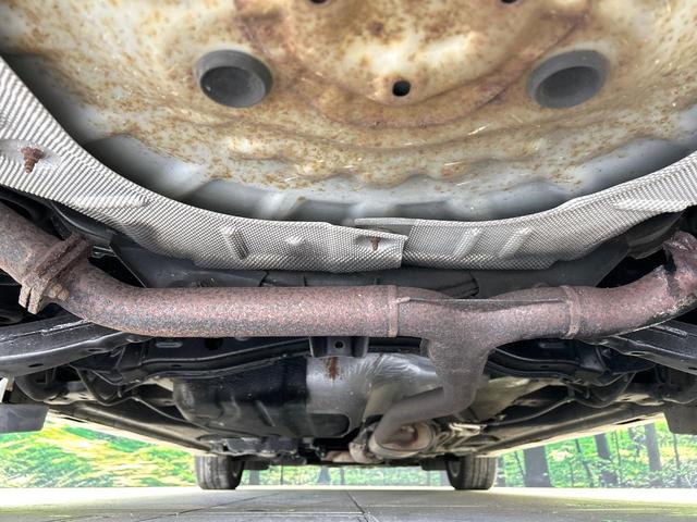 ＭＰＶ ２３Ｔ　ターボ　純正ナビ　フリップダウンモニター　バックカメラ　両側パワスラ　ＨＩＤヘッドライト　スマートキー　リアオ－トエアコン　ＥＴＣ　オ－トエアコン　禁煙車　ワンオーナー（21枚目）