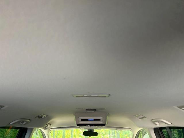 ＭＰＶ ２３Ｔ　ターボ　純正ナビ　フリップダウンモニター　バックカメラ　両側パワスラ　ＨＩＤヘッドライト　スマートキー　リアオ－トエアコン　ＥＴＣ　オ－トエアコン　禁煙車　ワンオーナー（30枚目）