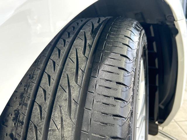 ＭＰＶ ２３Ｔ　ターボ　純正ナビ　フリップダウンモニター　バックカメラ　両側パワスラ　ＨＩＤヘッドライト　スマートキー　リアオ－トエアコン　ＥＴＣ　オ－トエアコン　禁煙車　ワンオーナー（38枚目）
