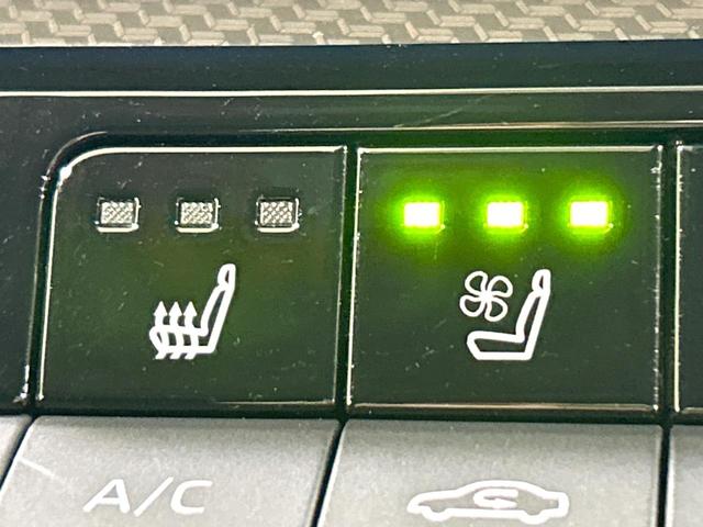 プリウス Ｚ　パノラマルーフ　モデリスタエアロ　純正１２．３型ナビ　全周囲カメラ　シ－トベンチレ－ション　セ－フティセンス　レーダークルーズコントロール　ブラインドスポットモニター　ステアリングヒータ－　禁煙車（8枚目）