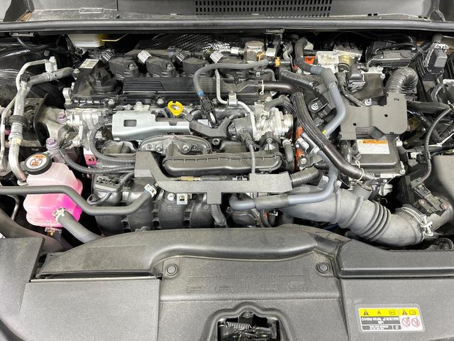 プリウス Ｚ　パノラマルーフ　モデリスタエアロ　純正１２．３型ナビ　全周囲カメラ　シ－トベンチレ－ション　セ－フティセンス　レーダークルーズコントロール　ブラインドスポットモニター　ステアリングヒータ－　禁煙車（19枚目）